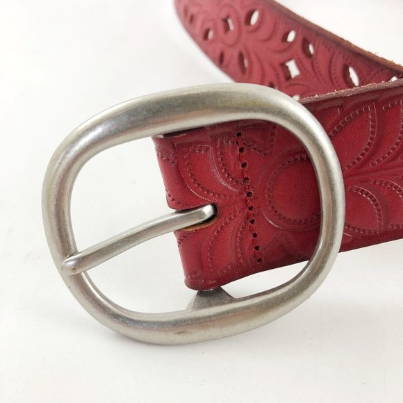 FOSSIL Boho Western Floral Perforated Red Leather Belt S - Picture 4 of 9